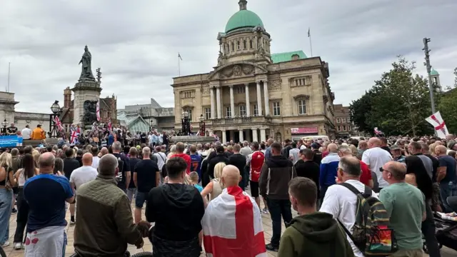 Protesters in Hull