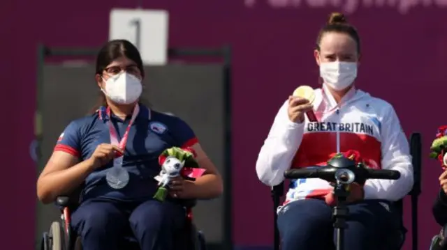 Mariana Zuniga and Phoebe Paterson Pine in Tokyo