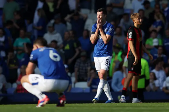 Michael keane reacts