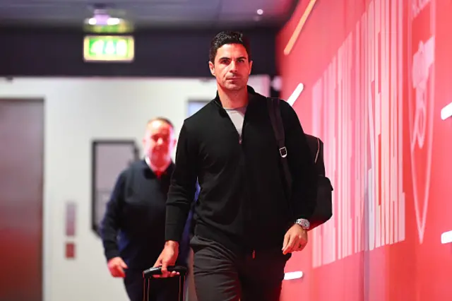 Arsenal manager Mikel Arteta arrives