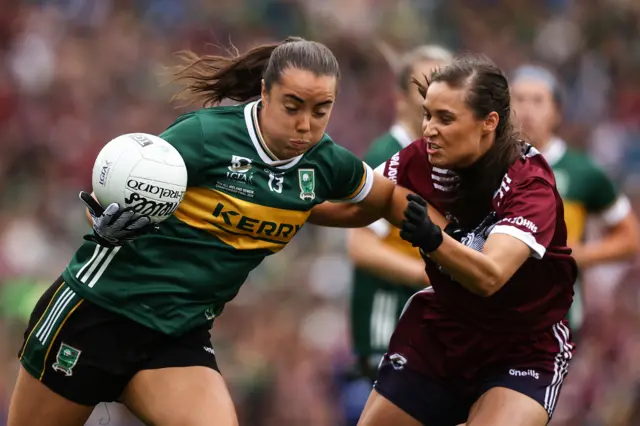 Kerry's Danielle O'Leary shields the ball from Kate Geraghty