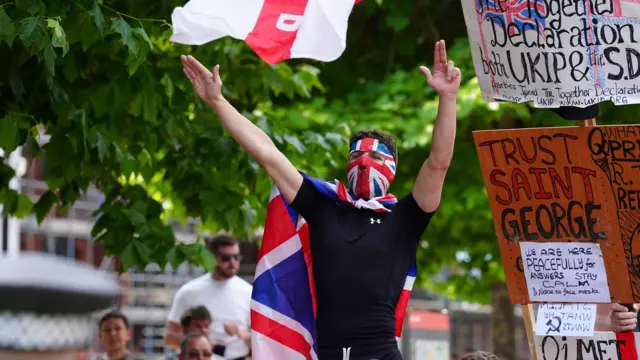 This sparked further protests like this one in Leeds, where members of the far-right turned waved Union Jack flags and banners referencing UKIP.