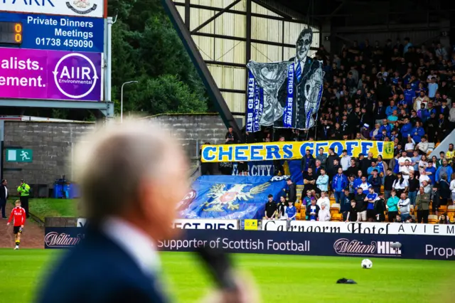 Geoff Brown tifo