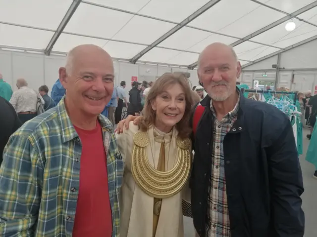 Mererid Hopwood, Myrddin ap Dafydd a Delwyn Sion