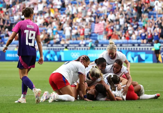 USA celebrate Sophia Smith's goal in extra time