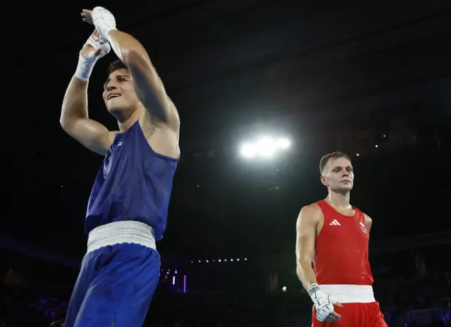 Verde takes in the acclaim after winning his fight