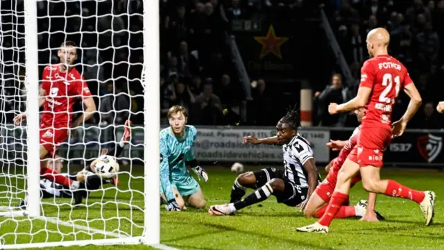 Olusanya scores