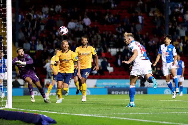 Andi Weimann scores