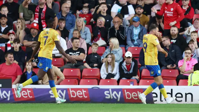 Lee Gregory of Mansfield Town celebrates scoring a goal to make it 0-2