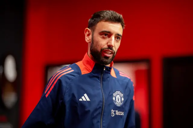 Bruno Fernandes of Manchester United arrives