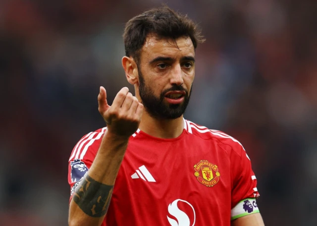 Manchester United's Bruno Fernandes reacts