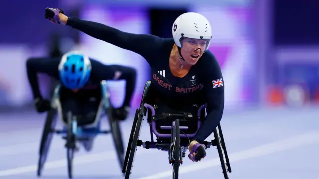 Hannah Cockroft celebrates