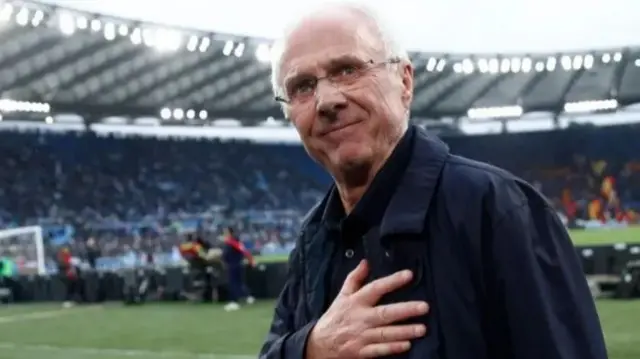 Sven-Goran Eriksson with his hand on his heart