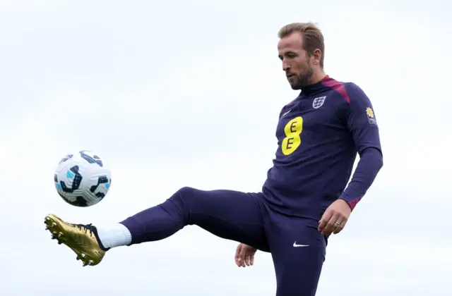 Harry Kane wearing his golden boots