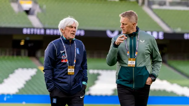 Greece boss Ivan Jovanović and Republic of Ireland counterpart Heimir Hallgrímsson in pre-match discussion