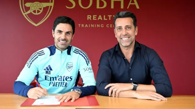 Mikel Arteta signs his new Arsenal contract beside Edu