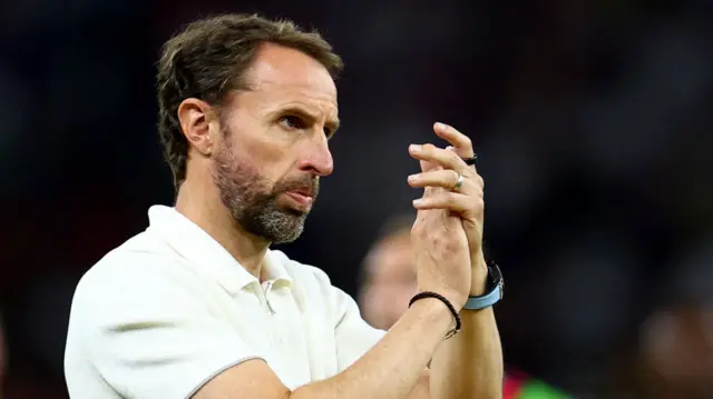 Manager Gareth Southgate applauds the England fans at Euro 2024