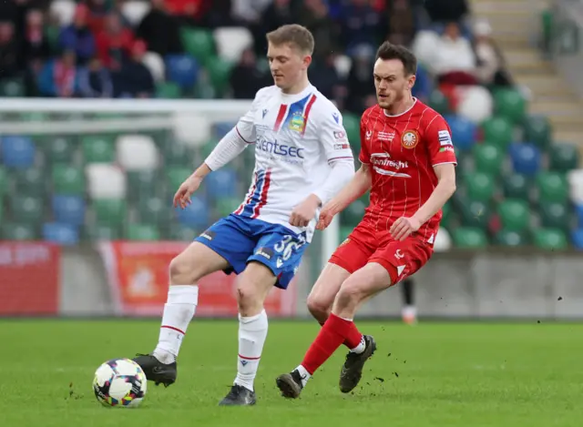 Linfield v Portadown