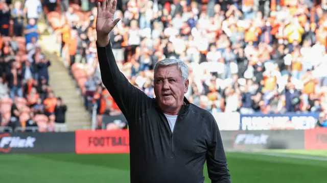 Blackpool boss Steve Bruce