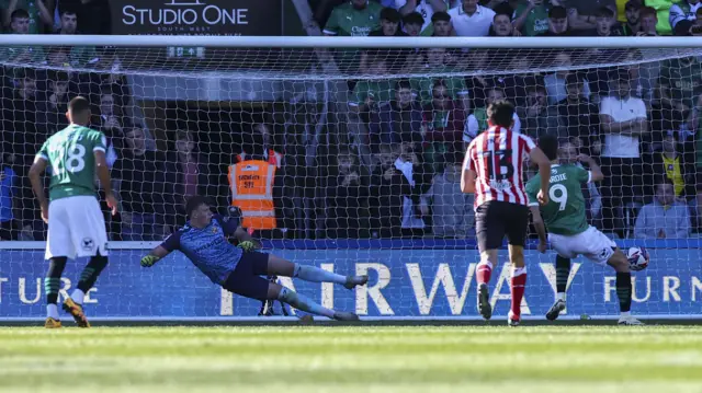 Ryan Hardie scores a penalty