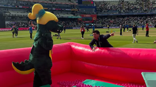 Mascots race, T20 Blast Finals Day