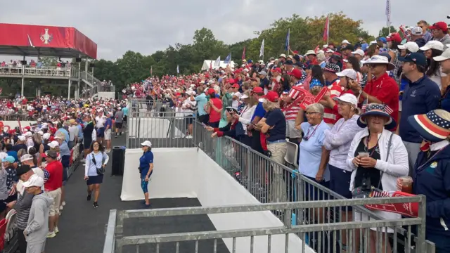 First tee grandstand