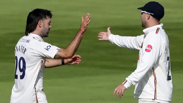 Shane Snater takes a wicket