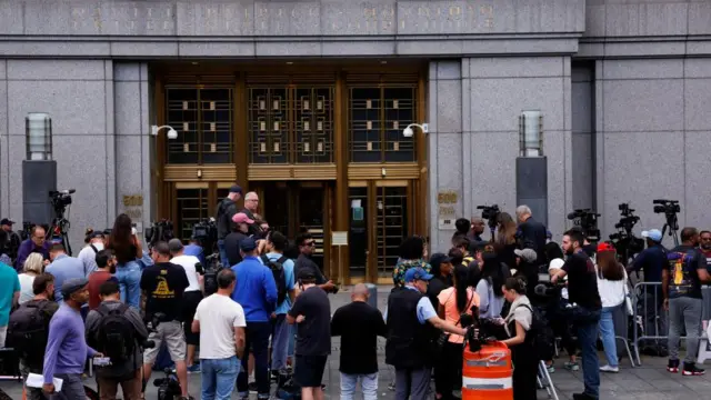 The media is gathered outside the Manhattan court ahead of Combs's appearance