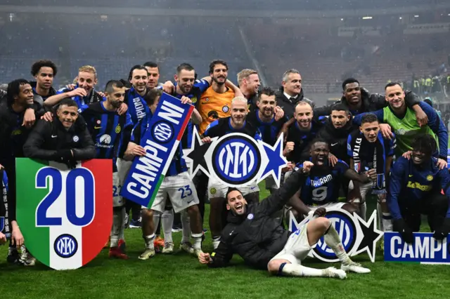 Inter  celebrate securing their 20th title