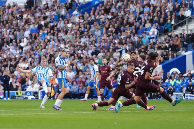 Evan Ferguson in action for Brighton