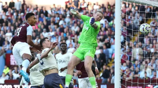 Everton concede against Aston Villa