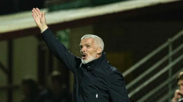 MOTHERWELL, SCOTLAND - SEPTEMBER 20: Dundee United manager Jim Goodwin during a Premier Sports Cup quarter-final match between Motherwell and Dundee United at Fir Park, on September 20, 2024, in Motherwell, Scotland. (Photo by Craig Foy / SNS Group)