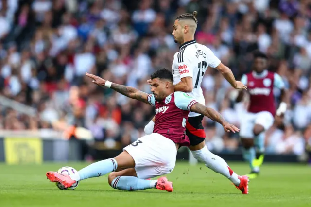 4: Emerson Palmieri of West Ham United and Andreas Pereira of Fulham