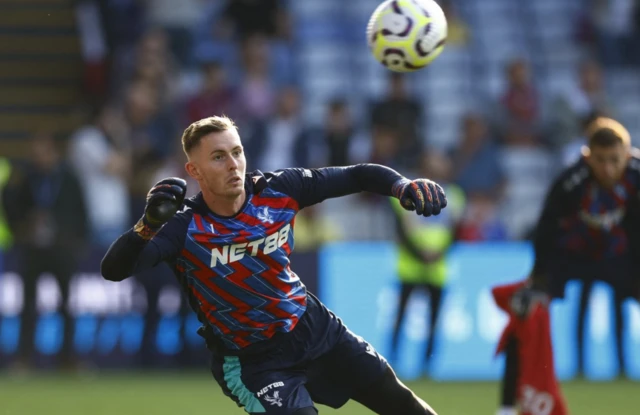 Dean Henderson during the warm up