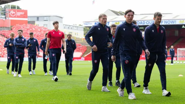 Spartans players at Pittodrie