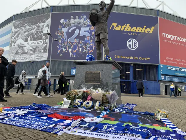 Sol Bamba tribute outside Cardiff City Stadium