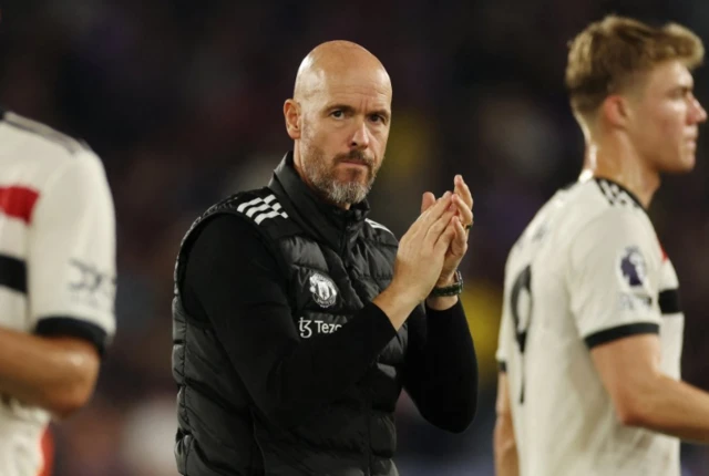 Erik ten Hag applauds fans