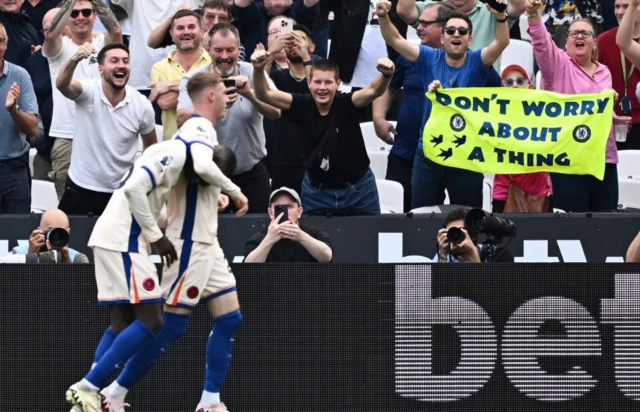 Chelsea's Cole Palmer celebrates