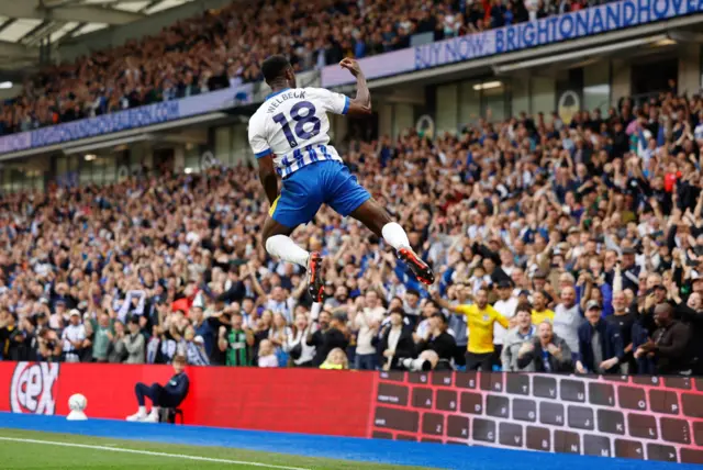 Welbeck celebrates mid-air