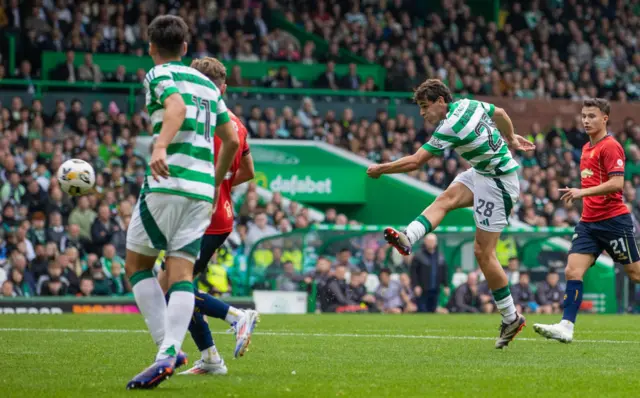 Paulo Bernardo levels for Celtic