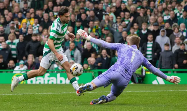 Nicolas Kuhn scores for Celtic