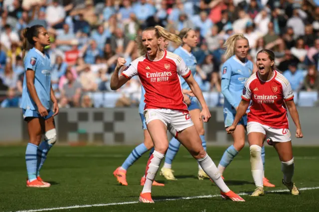 Stina Blackstenius of Arsenal celebrates scoring