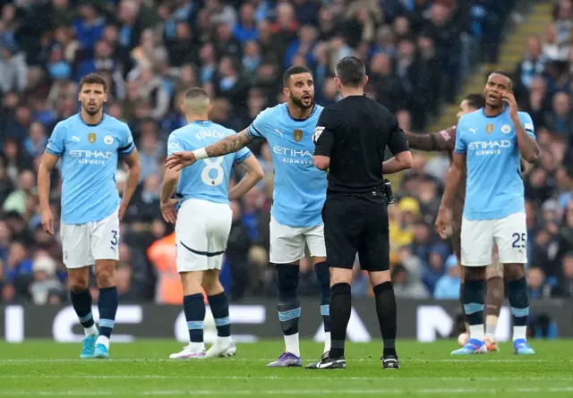 City players complain at referee