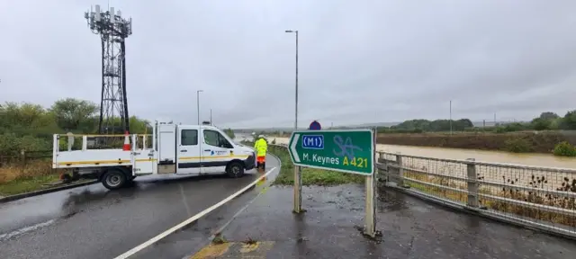 A white van blocks to entry to the A421.