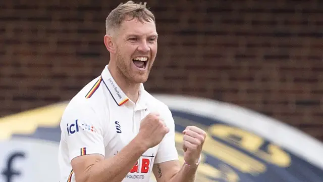 Jamie Porter celebrating wicket