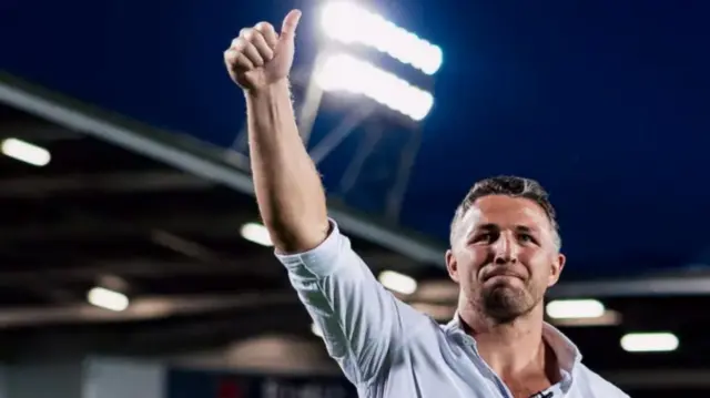 Warrington head coach Sam Burgess gives his thumbs up