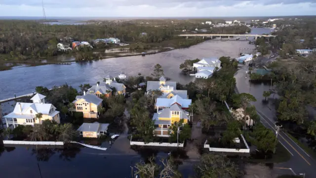 Flooded neighbourhoods in Steinhatchee