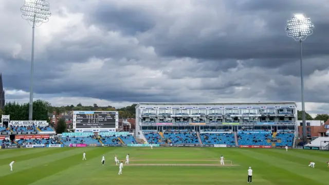 Headingley cloud