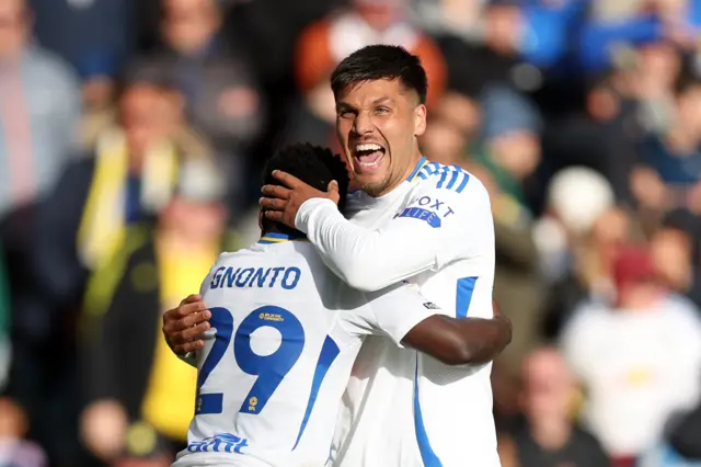 Joel Piroe of Leeds United celebrates