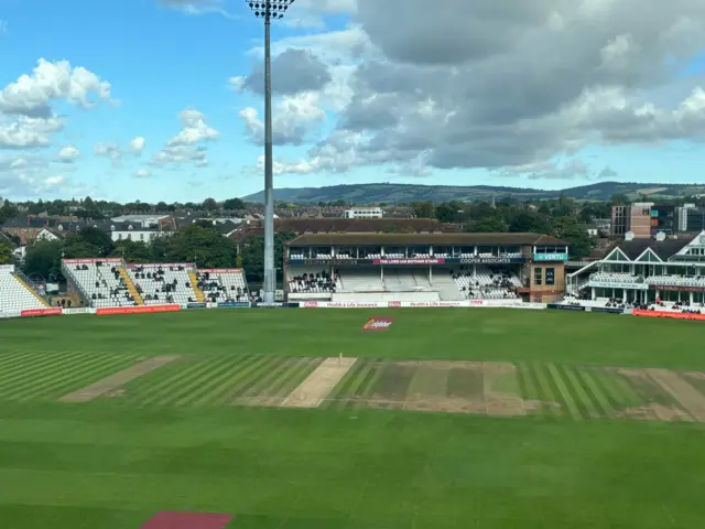 Somerset dry for day 3